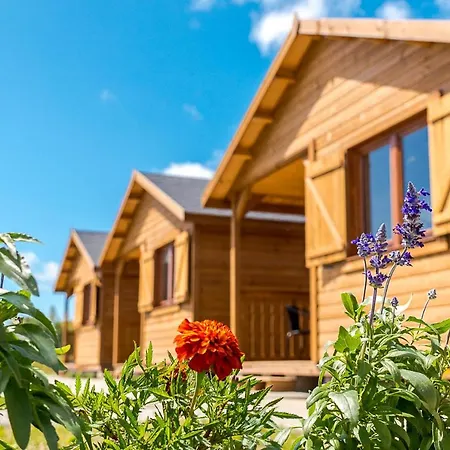 Pirat Деревянный коттедж