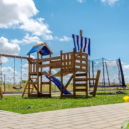 Деревянный коттедж Pirat *