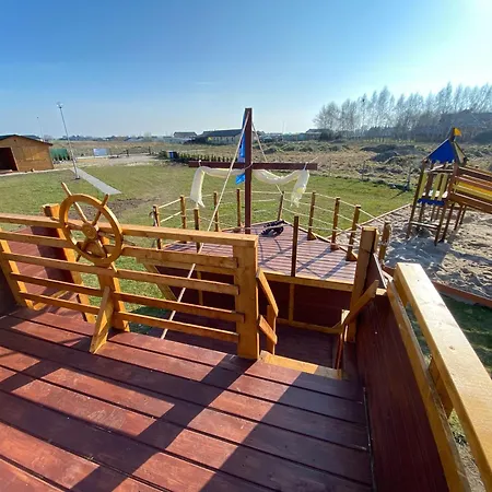 Pirat Деревянный коттедж