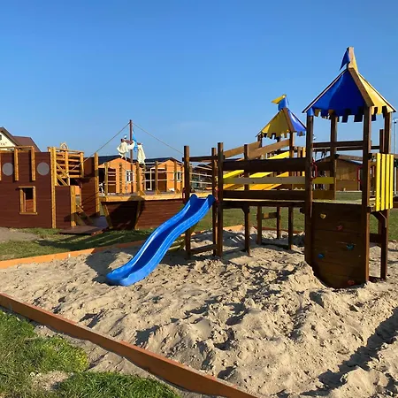 Pirat Деревянный коттедж Гонски